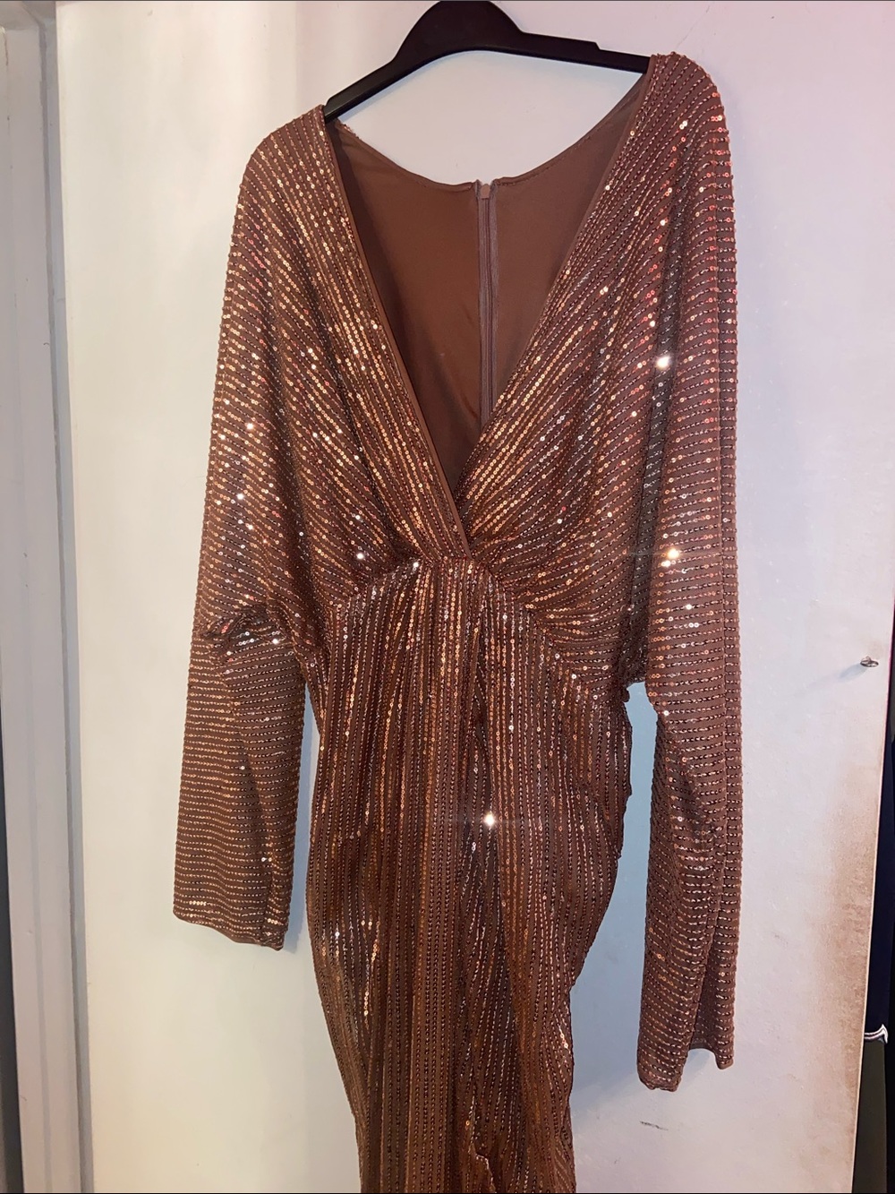 SHEIN Bronze Sequin V-Neck Long Sleeve Dress